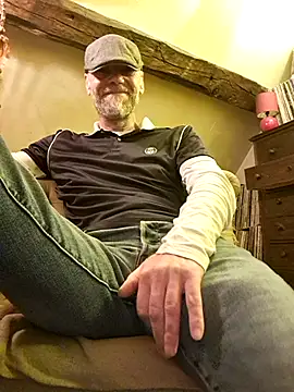 eddouxxx78 online show from 25, 4, 2026