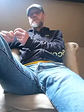 eddouxxx78 online show from 13, 4, 2026