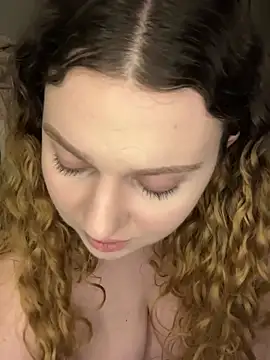 sashasommers online show from 25, 2, 2025