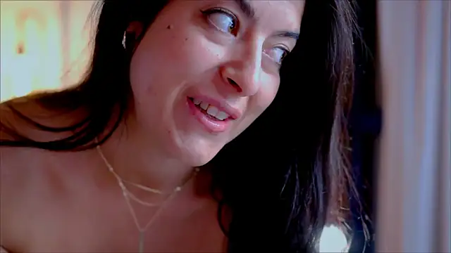 anabelcurvy online show from 10, 1, 2025