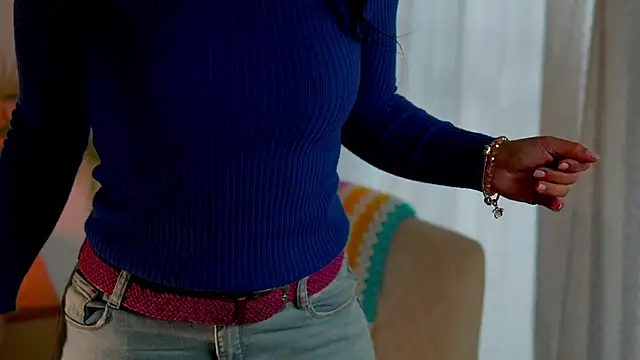 anabelcurvy online show from 15, 12, 2025