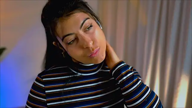 anabelcurvy online show from 21, 1, 2025