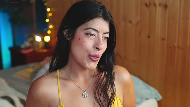 anabelcurvy online show from 30, 6, 2026