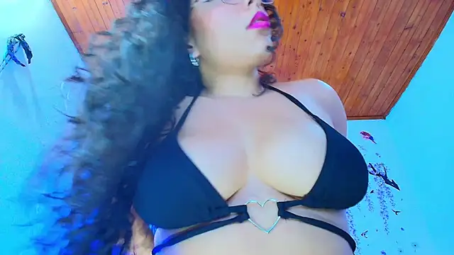 Sofiia Diiaz online show from 28, 9, 2025