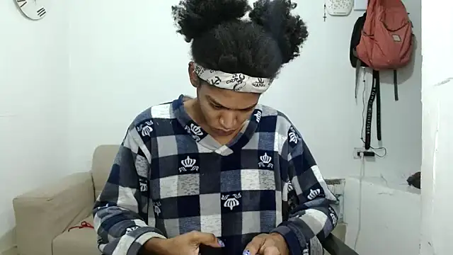 angelamarie1 online show from 13, 11, 2025