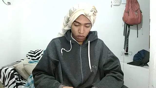 Snapshot of angelamarie1 chatting on 21, 12, 2025 angelamarie1 online show from 21, 12, 2025