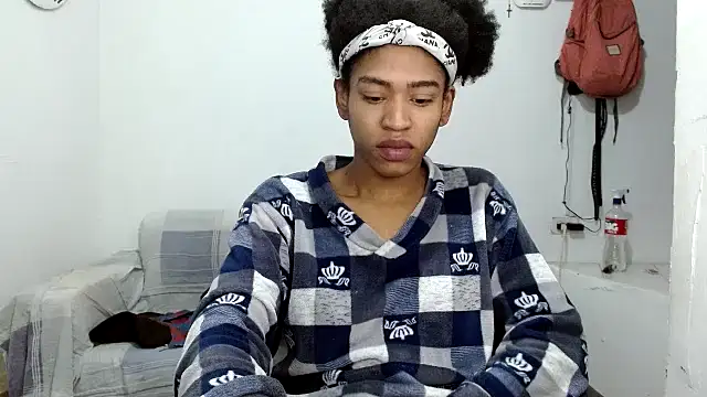 angelamarie1 online show from 27, 10, 2025