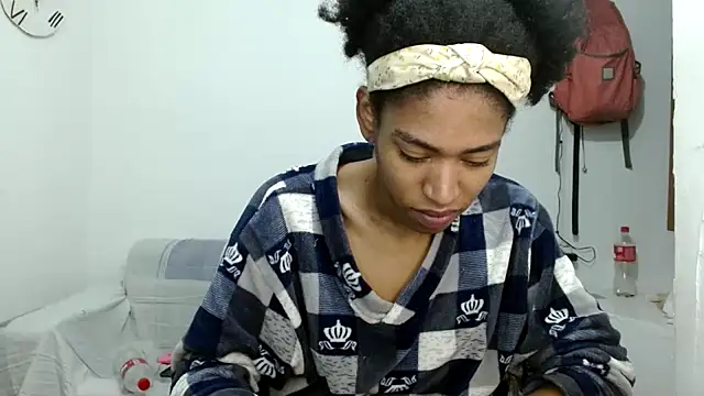 angelamarie1 online show from 15, 10, 2025