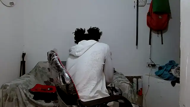 angelamarie1 online show from 9, 9, 2025