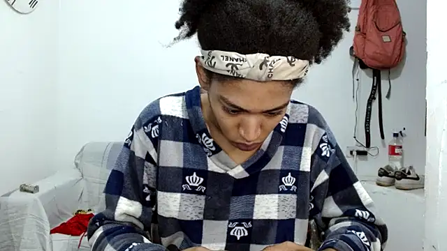 angelamarie1 online show from 18, 10, 2025