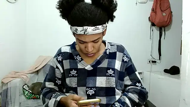 angelamarie1 online show from 30, 10, 2025