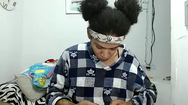 angelamarie1 online show from 9, 2, 2026