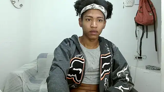 angelamarie1 online show from 10, 11, 2025