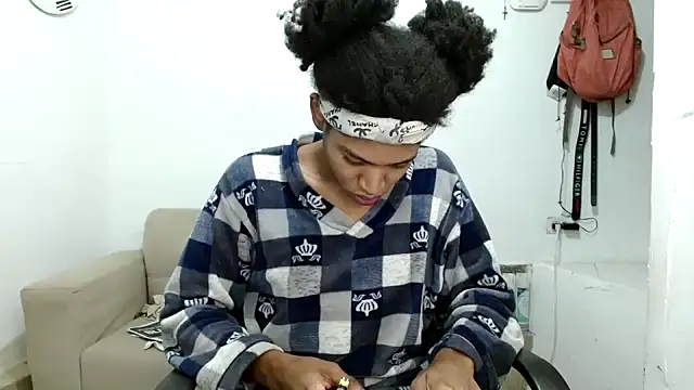 angelamarie1 online show from 22, 11, 2025