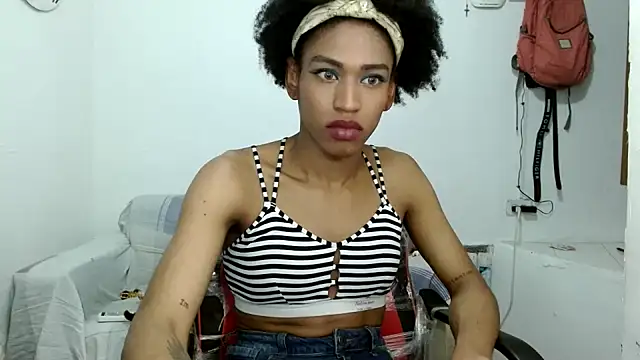 angelamarie1 online show from 18, 10, 2025