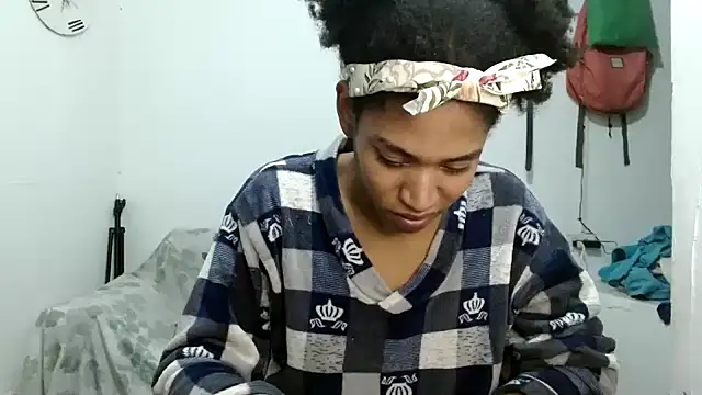 angelamarie1 online show from 9, 9, 2025