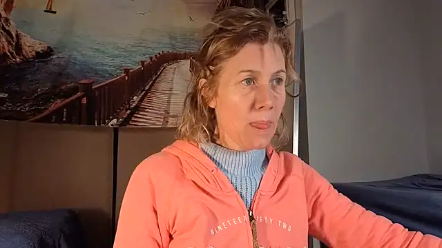 Snapshot of Lola_Belgium chatting on 10, 6, 2026 Lola Belgium online show from 10, 6, 2026