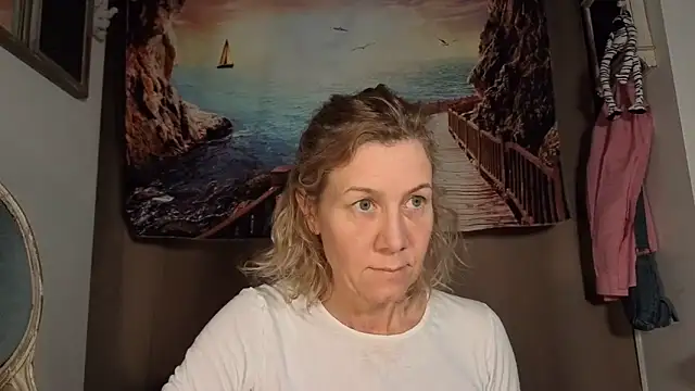Snapshot of Lola_Belgium chatting on 30, 5, 2026 Lola Belgium online show from 30, 5, 2026
