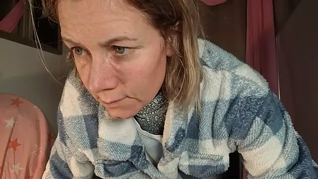 Lola Belgium online show from 24, 2, 2026