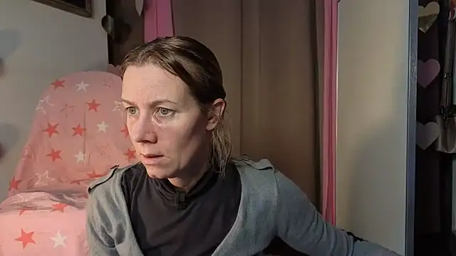 Lola Belgium online show from 25, 2, 2026