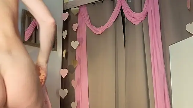 Lola Belgium online show from 26, 2, 2026