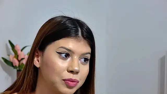 Sierra Halle online show from 20, 3, 2025