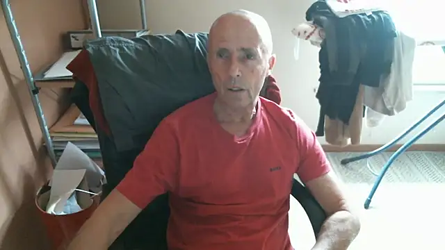 Snapshot of olibrius71 chatting on 21, 2, 2026 olibrius71 online show from 21, 2, 2026