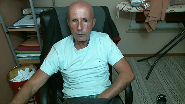 olibrius71 online show from 8, 11, 2025