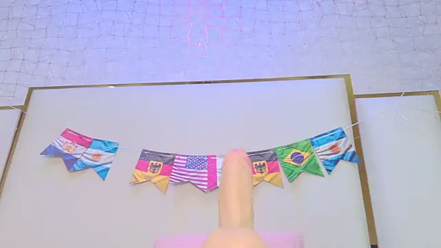 Snapshot of paola_rodriguez chatting on 30, 6, 2026 paola rodriguez online show from 30, 6, 2026