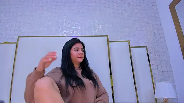 Snapshot of paola_rodriguez chatting on 17, 9, 2025 paola rodriguez online show from 17, 9, 2025