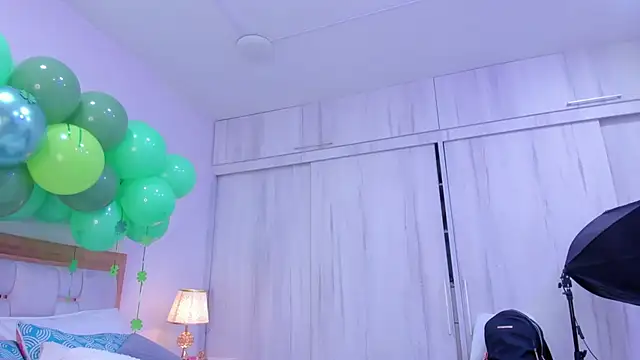 Snapshot of paola_rodriguez chatting on 17, 3, 2025 paola rodriguez online show from 17, 3, 2025