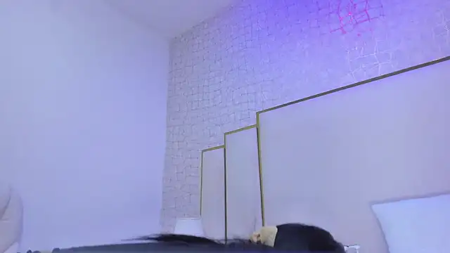 paola rodriguez online show from 8, 3, 2026