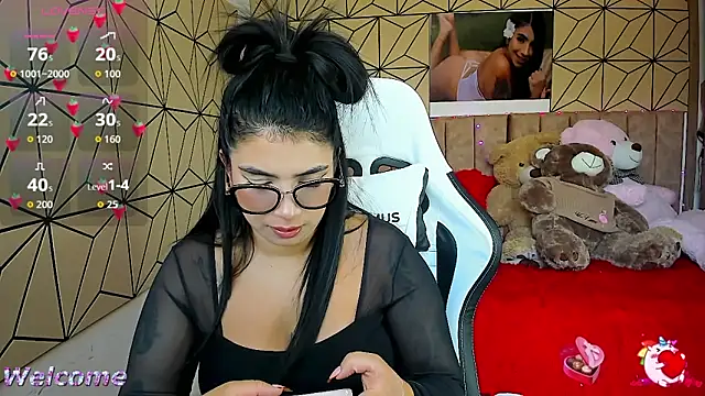 vane lopez  online show from 23, 9, 2025