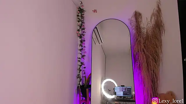 Lexy lore1 online show from 22, 12, 2025