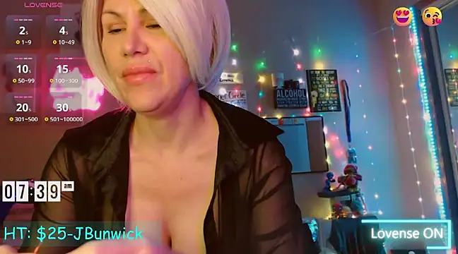 EmmaIsHere online show from 15, 3, 2025