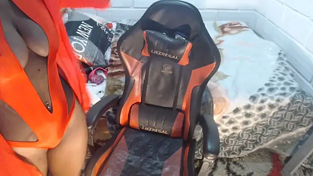 sexyjustin202 online show from 1, 10, 2025