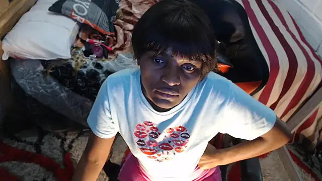 sexyjustin202 online show from 23, 12, 2025