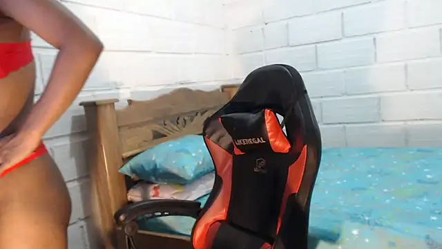 sexyjustin202 online show from 28, 2, 2026