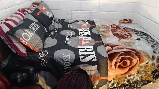 sexyjustin202 online show from 13, 5, 2026