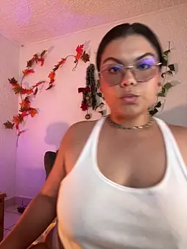 kittylu   online show from 11, 5, 2026