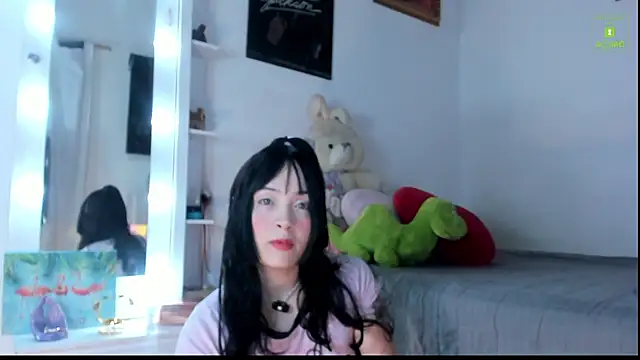 miaa-lee online show from 22, 11, 2025