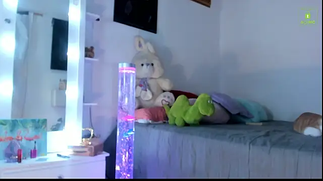 miaa-lee online show from 18, 11, 2025