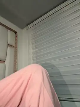 perla kem  online show from 15, 2, 2026