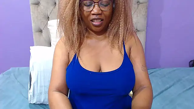 PeachAss4UU online show from 15, 5, 2026