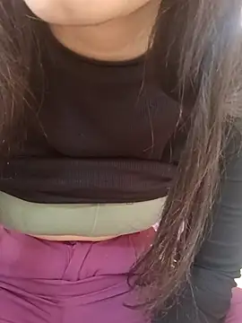 Snapshot of CuteSarikaLIVE chatting on 5, 2, 2026 CuteSarikaLIVE online show from 5, 2, 2026