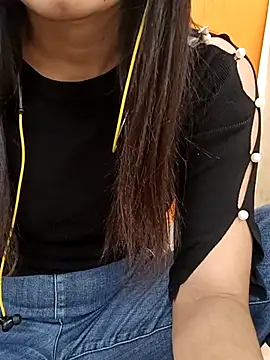 Snapshot of CuteSarikaLIVE chatting on 26, 2, 2026 CuteSarikaLIVE online show from 26, 2, 2026