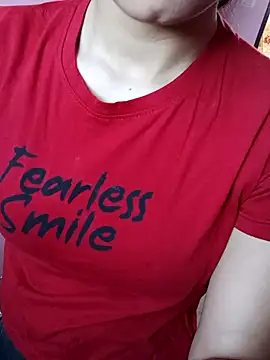 Snapshot of CuteSarikaLIVE chatting on 1, 3, 2026 CuteSarikaLIVE online show from 1, 3, 2026