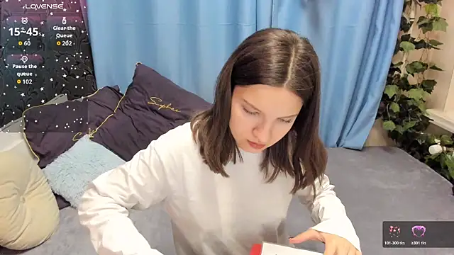 MelaniGrand online show from 6, 11, 2025