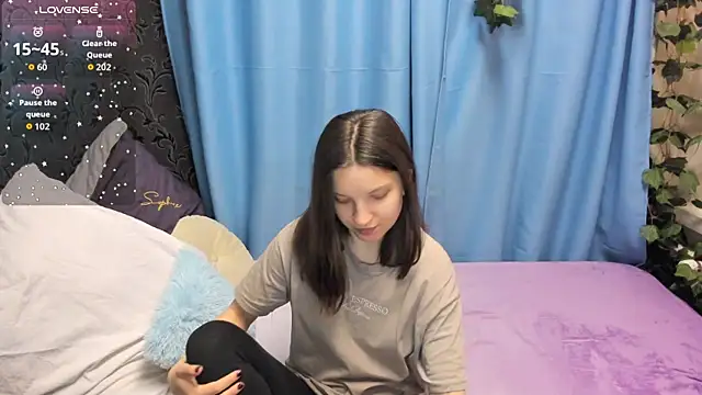 MelaniGrand online show from 1, 11, 2025