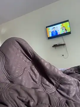 raguram143 online show from 5, 11, 2025